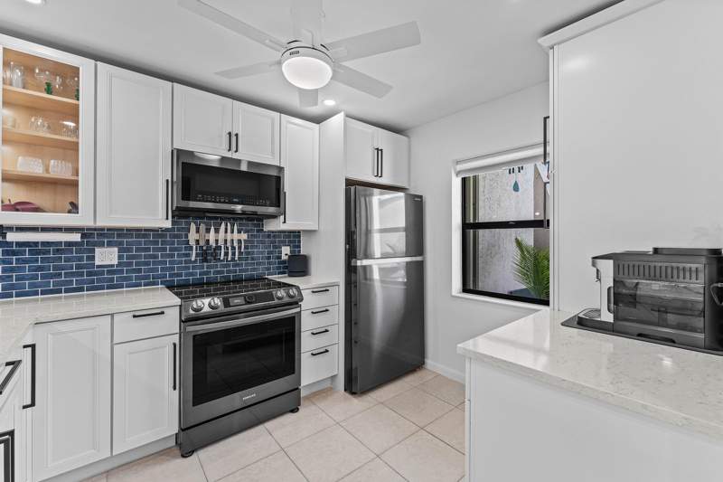 2 bedroom Condominium at 8414 Boca Glades Boulevard, Boca Glades Condo A Thru D, Boca Raton — photo 4