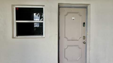 9480 Poinciana Place #201, Davie FL - photo 24 of 47