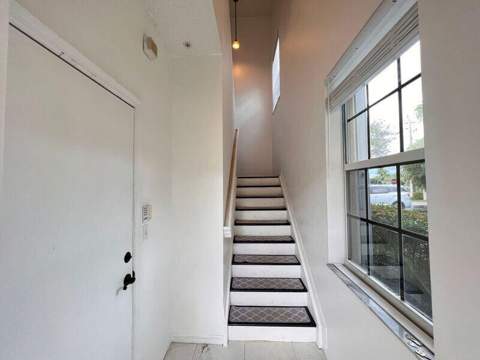 117 Lighthouse Circle #J, Tequesta FL - photo 8 of 14