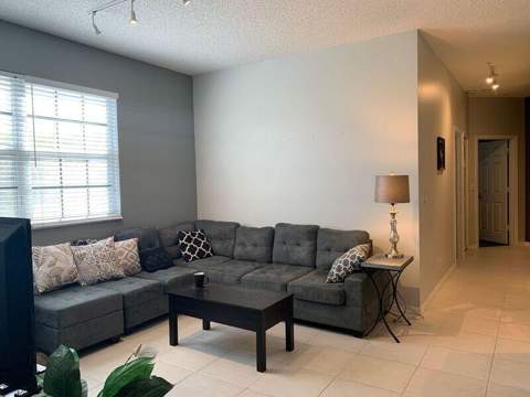 117 Lighthouse Circle #J, Tequesta FL - photo 9 of 14
