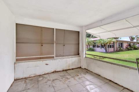 1057 E Circle Terrace, Delray Beach FL - photo 8 of 28