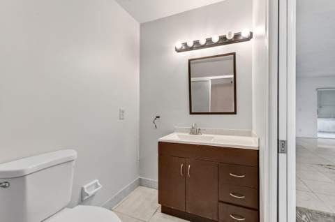 1057 E Circle Terrace, Delray Beach FL - photo 13 of 28