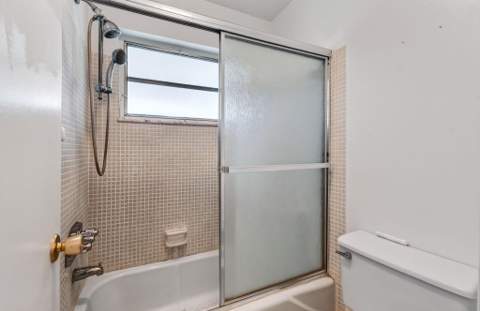 1057 E Circle Terrace, Delray Beach FL - photo 18 of 28
