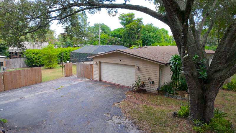 4 bedroom Single Family Residence at 4511 E Country Club Circle, Country Club Estates, Plantation — photo 4