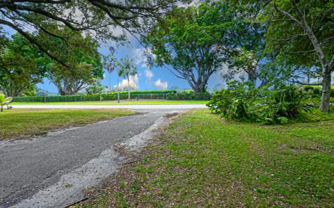 4511 E Country Club Circle, Plantation FL - photo 6 of 62
