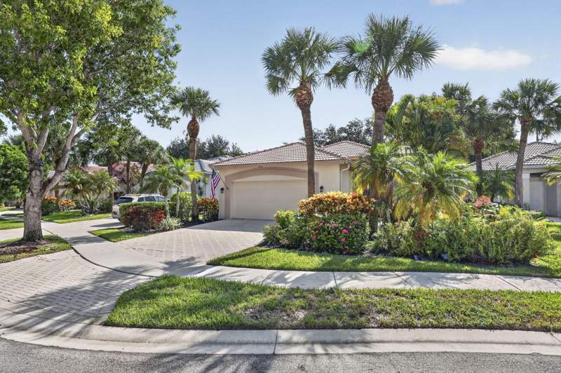 3 bedroom Single Family Residence at 9106 Bay Point Circle, Baywinds Rpd 1, West Palm Beach — photo 2