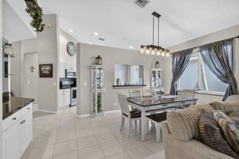9106 Bay Point Circle, West Palm Beach FL - photo 21 of 87