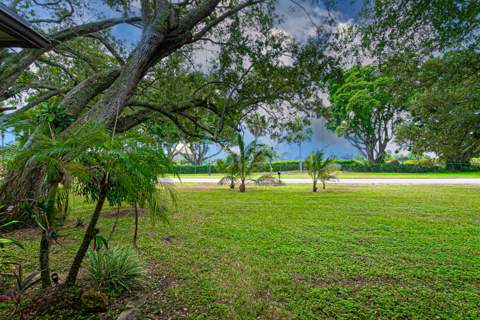 4511 E Country Club Circle, Plantation FL - photo 15 of 62