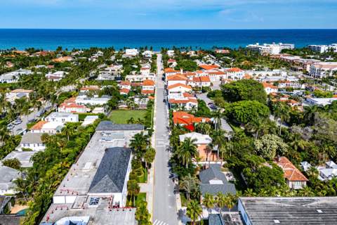 215 Phipps Plaza #2, Palm Beach FL - photo 21 of 23