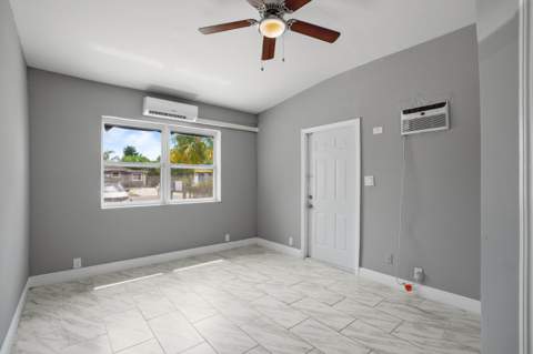 1751 Lauderdale Manor Drive, Fort Lauderdale FL - photo 7 of 14