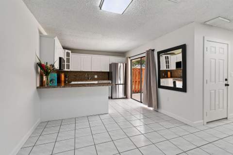 3157 Meridian Way #A, Palm Beach Gardens FL - photo 17 of 59