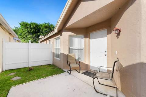 6179 Savannah Way, Lake Worth FL - photo 22 of 30