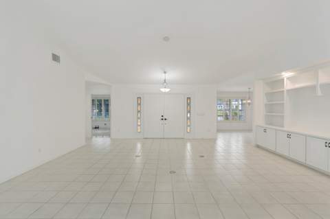 4185 SE Fairway Court, Stuart FL - photo 7 of 64
