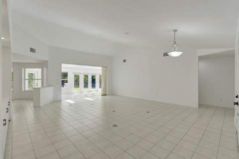 4185 SE Fairway Court, Stuart FL - photo 14 of 64