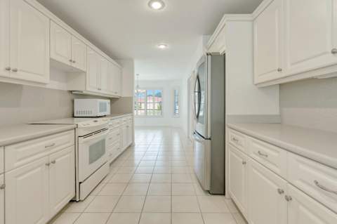 4185 SE Fairway Court, Stuart FL - photo 19 of 64