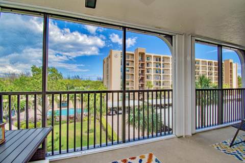 1629 Riverview Road #420, Deerfield Beach FL - photo 22 of 42