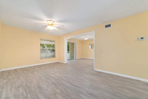 276 Sunshine Drive, Coconut Creek FL - photo 7 of 39