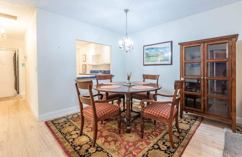 2 bedroom Condominium at 2381 Shady Lane #B, Pines Of Delray Cond One,Two, Three,Four,Five,Six,, Delray Beach — photo 4