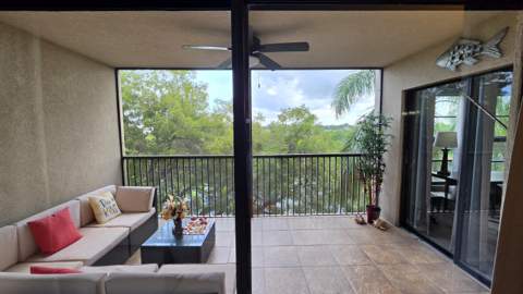 2206 S Cypress Bend Drive #504, Pompano Beach FL - photo 11 of 33