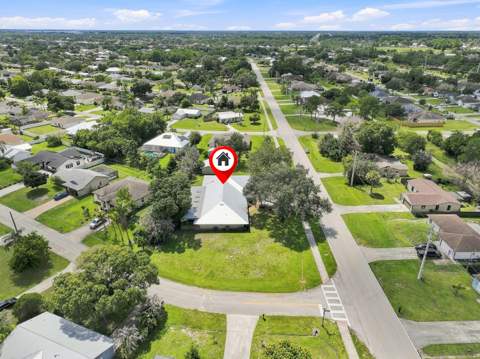 2381 SW Bayshore Boulevard, Port St. Lucie FL - photo 19 of 70
