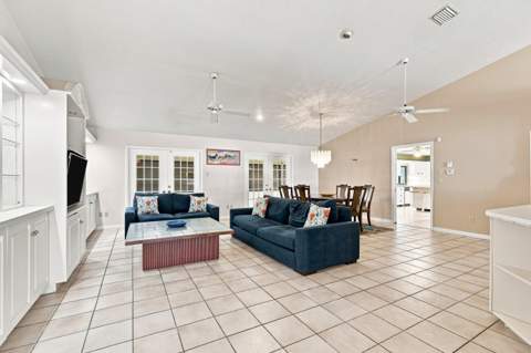 2381 SW Bayshore Boulevard, Port St. Lucie FL - photo 24 of 70