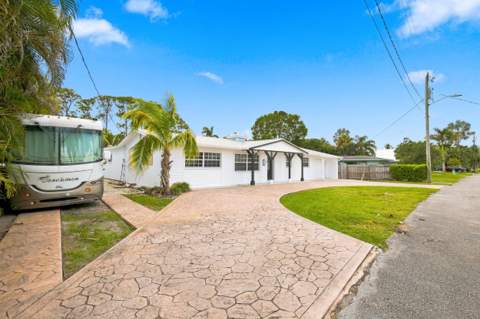 26 SW Cabana Point Circle, Stuart FL - photo 8 of 19