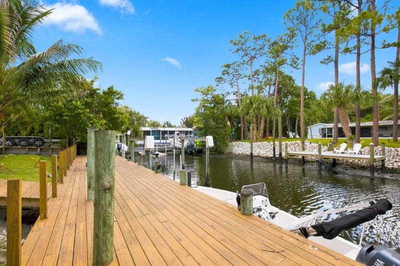 5 bedroom Single Family Residence at 26 SW Cabana Point Circle, Cabana Point, Stuart — photo 4