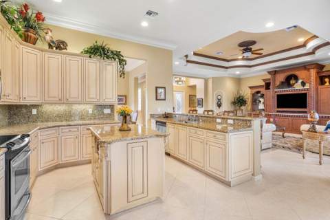 6558 Sand City Way, Delray Beach FL - photo 14 of 37