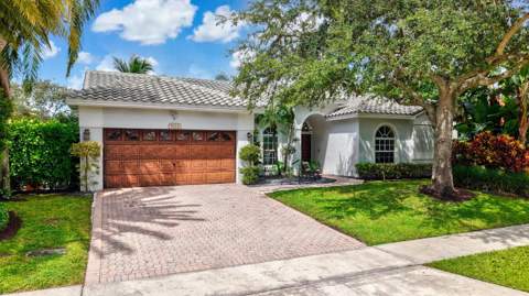 9224 Lake Serena Drive, Boca Raton FL - photo 7 of 58