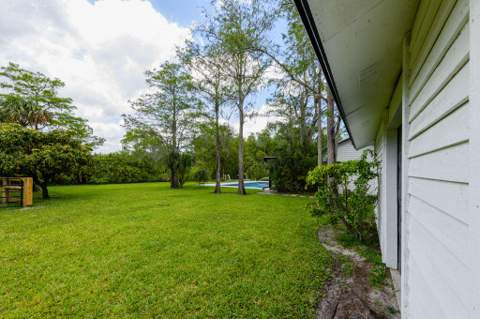 12856 Arrowwood Drive, Palm Beach Gardens FL - photo 12 of 48