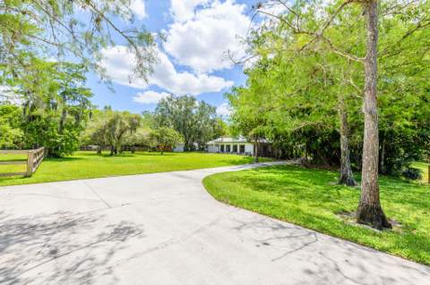 12856 Arrowwood Drive, Palm Beach Gardens FL - photo 9 of 48