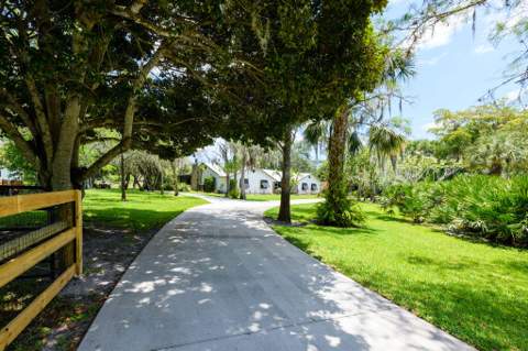 12856 Arrowwood Drive, Palm Beach Gardens FL - photo 6 of 48