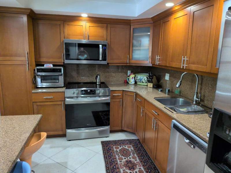 3 bedroom Condominium at 907 Cypress Terrace #205, No 97 Palm-Aire Country Club, Pompano Beach — photo 5