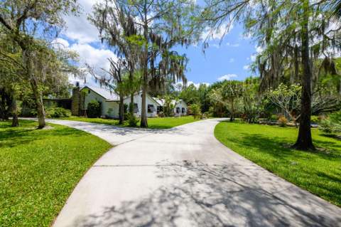 12856 Arrowwood Drive, Palm Beach Gardens FL - photo 7 of 48