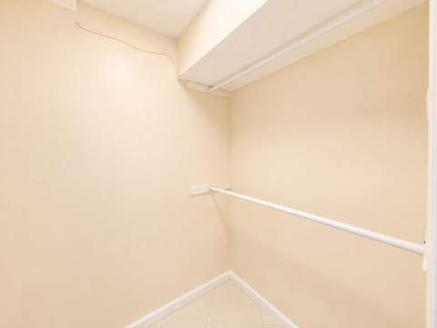 9411 N Hollybrook Lake Drive #309, Pembroke Pines FL - photo 10 of 18
