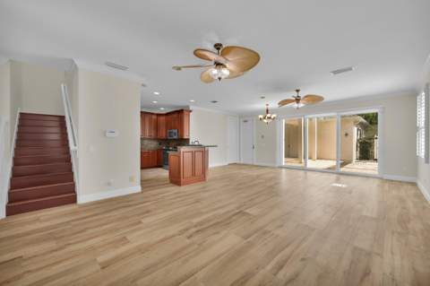 325 Sweet Bay Circle, Jupiter FL - photo 6 of 44