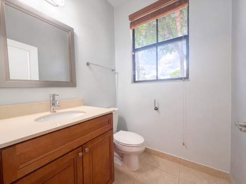 4967 NW 59th Street, Tamarac FL - photo 13 of 28