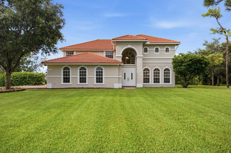 5 bedroom Single Family Residence at 5513 SW Windward Way, Mid-Rivers Yacht And Country Club (Aka Evergreen C, Palm City — photo 2