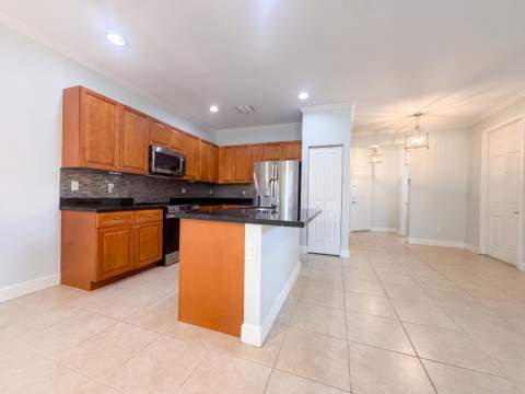 4967 NW 59th Street, Tamarac FL - photo 18 of 28