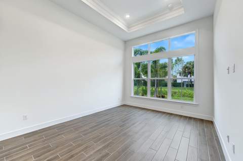 146 Parkside Way #12, Royal Palm Beach FL - photo 19 of 36