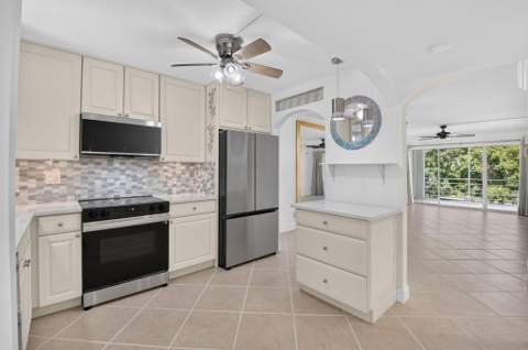769 Jeffery Street #2-203, Boca Raton FL - photo 8 of 51
