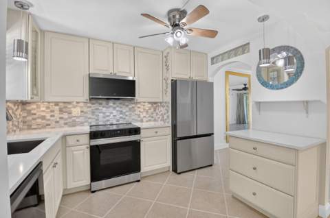769 Jeffery Street #2-203, Boca Raton FL - photo 7 of 51