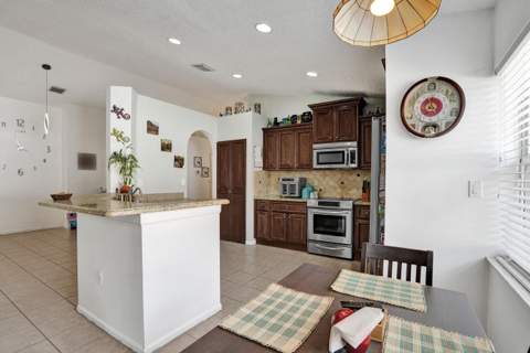 7572 Parkside Lane, Margate FL - photo 12 of 61