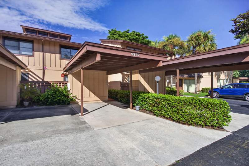 3 bedroom Townhouse at 9942 Royal Palm Boulevard, Parkwood Condo, Coral Springs — photo 2