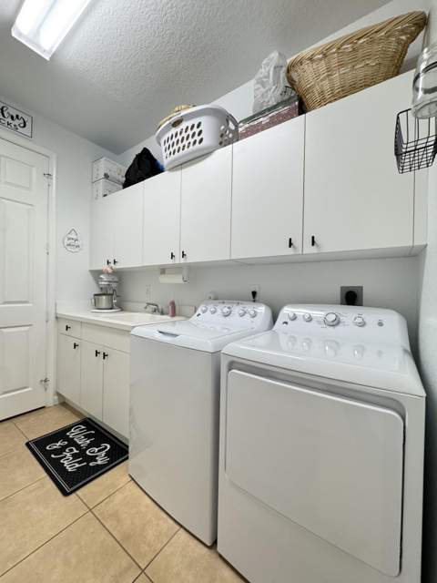 4886 SE Askew Avenue, Stuart FL - photo 9 of 42