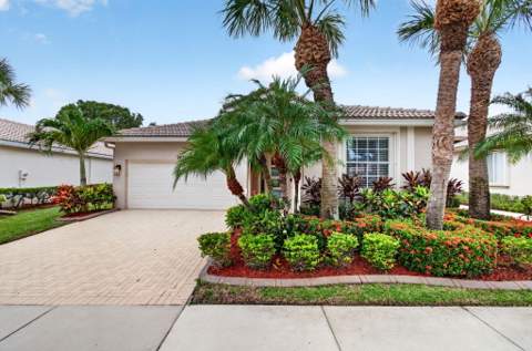 2271 Egret Cove Drive, West Palm Beach FL - photo 8 of 87