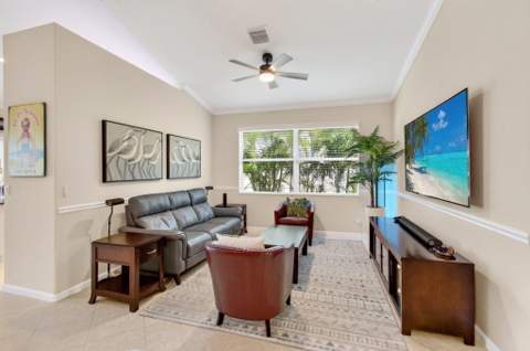 2271 Egret Cove Drive, West Palm Beach FL - photo 14 of 87