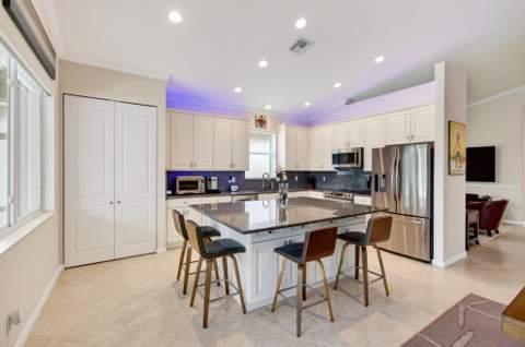 2271 Egret Cove Drive, West Palm Beach FL - photo 20 of 87