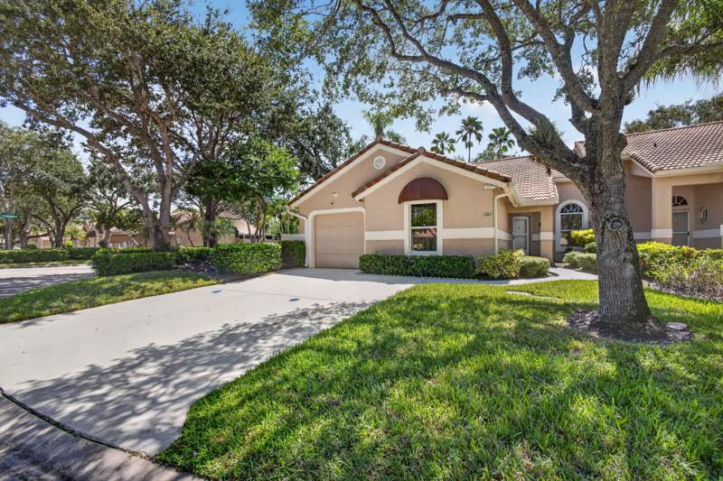 3 bedroom Townhouse at 101 Sabal Palm Lane, PGA Resort Community Of Heather Run, Palm Beach Gardens — photo 3