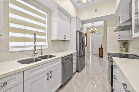 4785 Blossom Drive, Delray Beach FL - photo 12 of 34